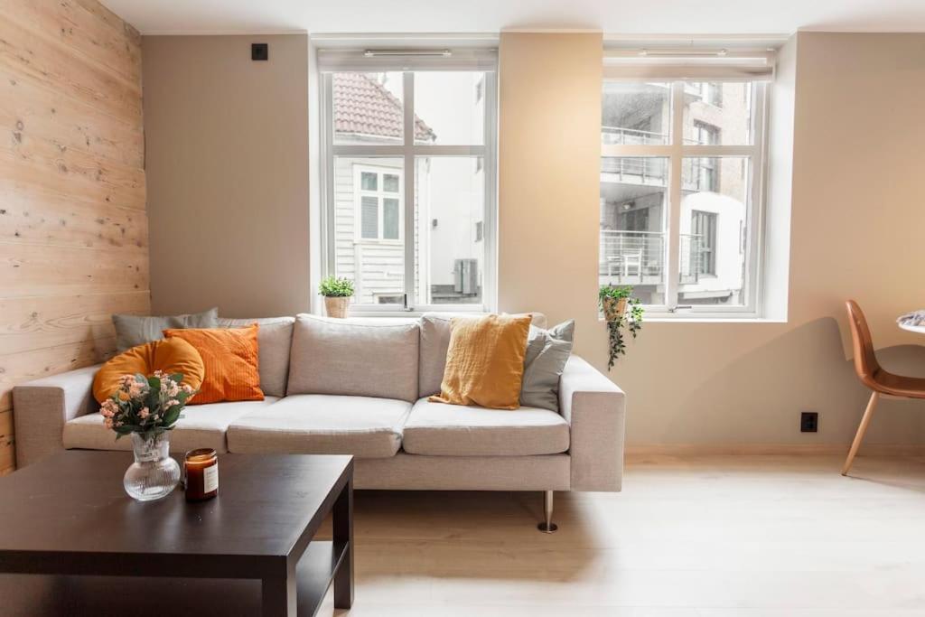 New! Modern Apartment In Historic Area Of Bergen! Eksteriør bilde